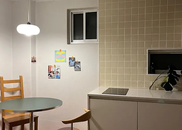 3 Private Sun Yudo Station 4 Minutes Dangsan Station 6 Minutes Hongdae Kimpo Airport Yeouido Yeongdeungpo-gu Hangang Park Sensational 8 People * Seoel